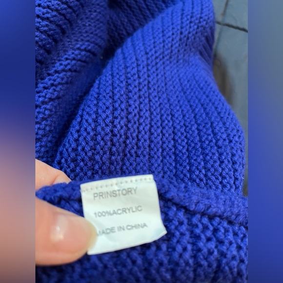 Blue knitted sweater - Picture 4 of 6